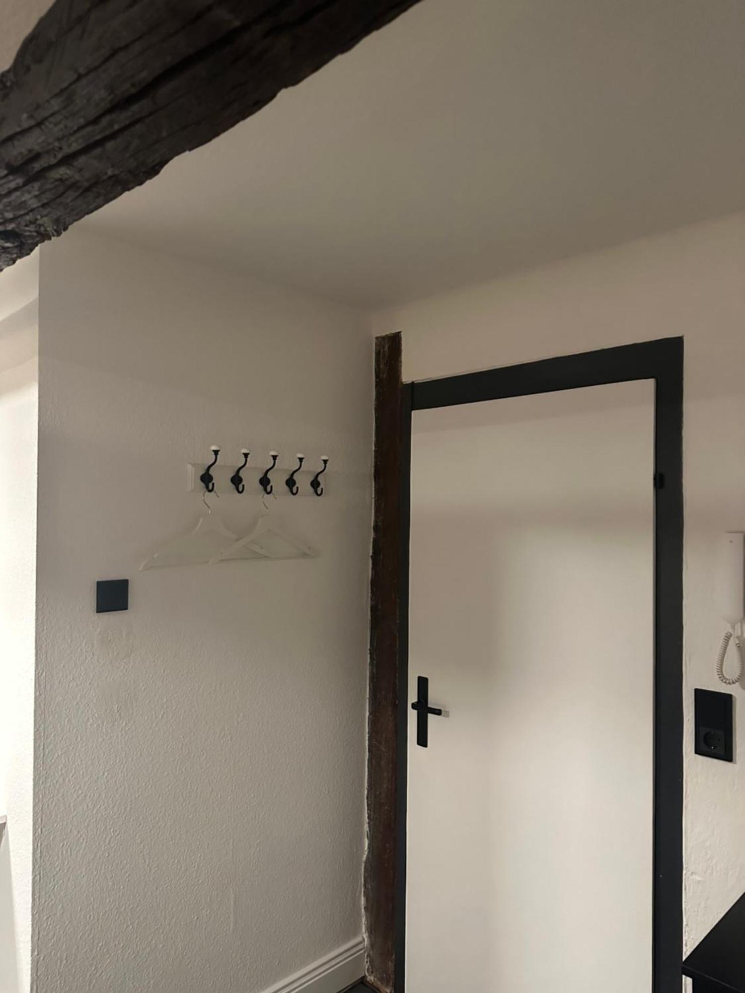 شقة Urlaub Im Historischen Muellerhaus, Dachgiebel لوبيك المظهر الخارجي الصورة